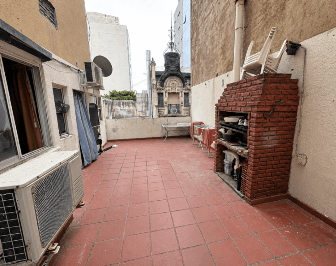Departamento con Terraza Propia y Parrilla en Microcentro – Oportunidad — foto 16
